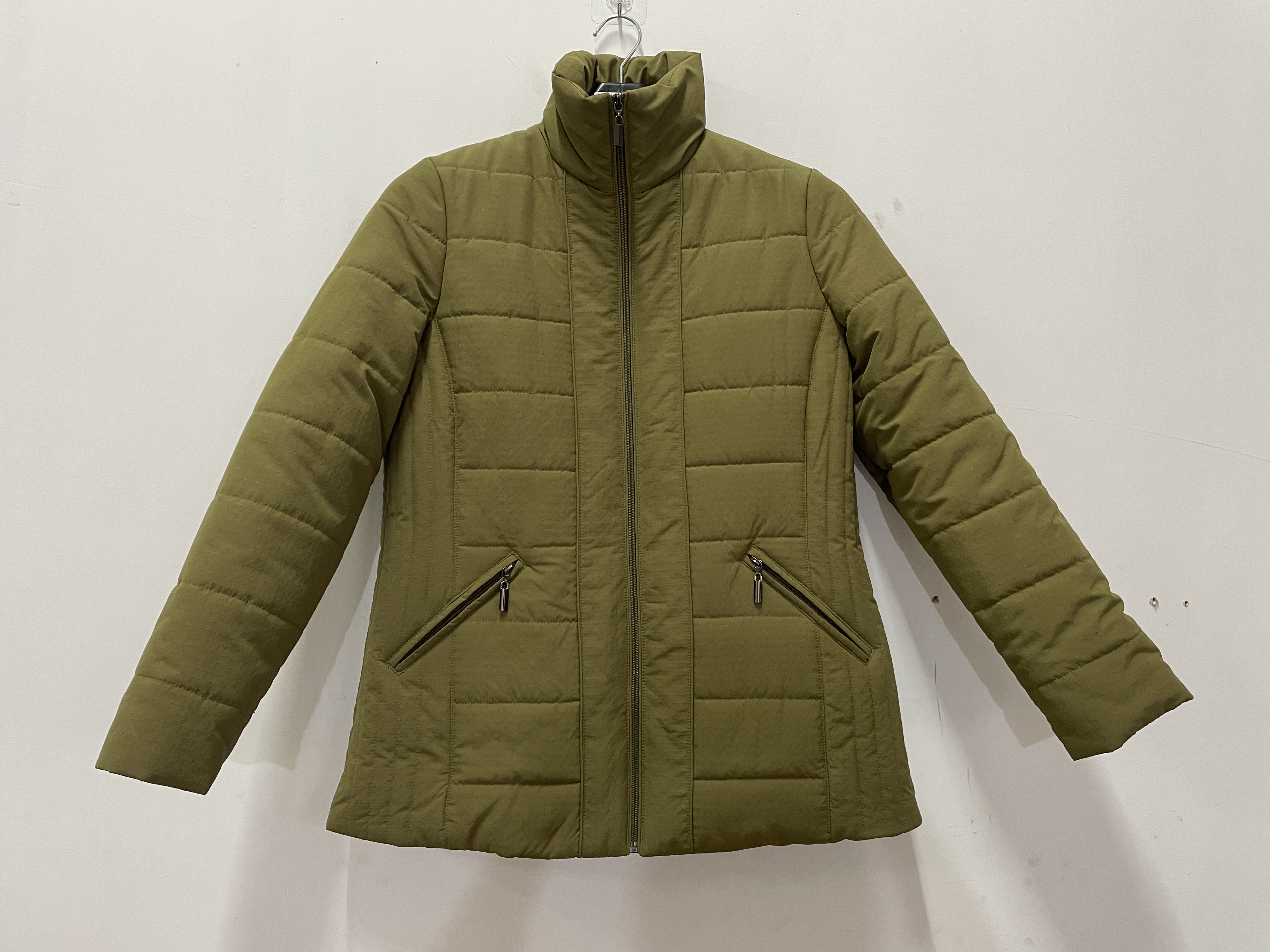 Lady's cotton-padded coat
