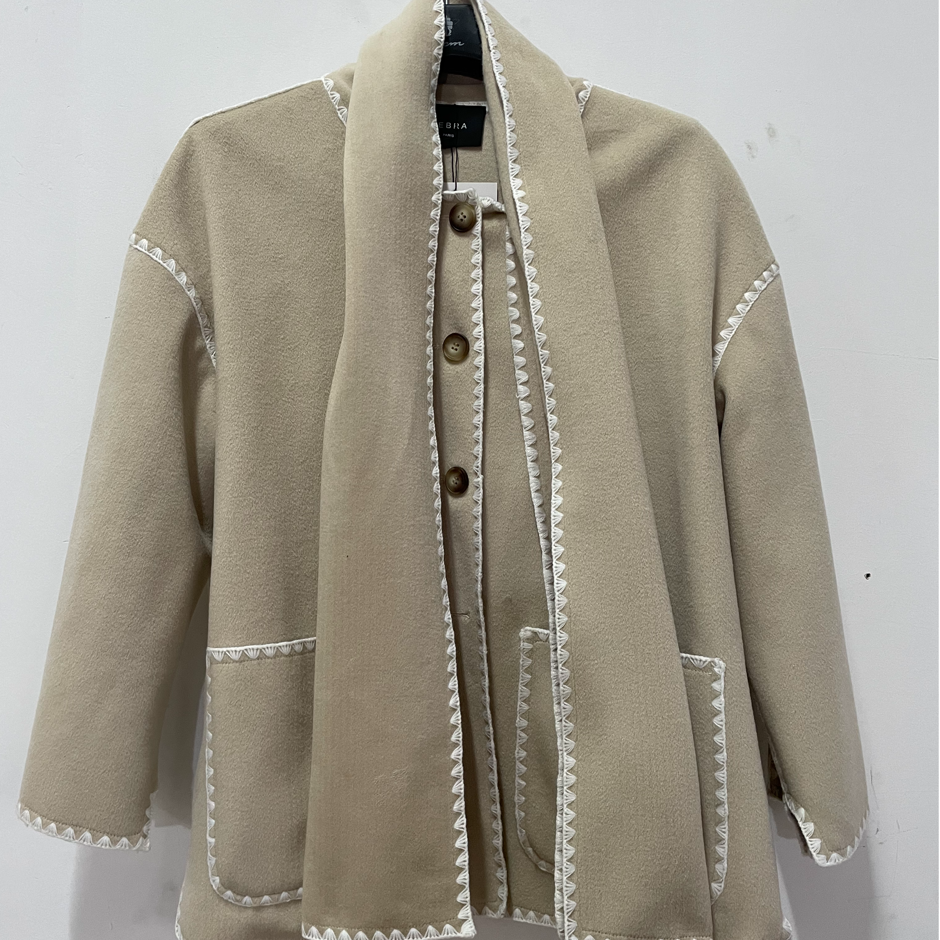 Lady's embroidered woolen coat