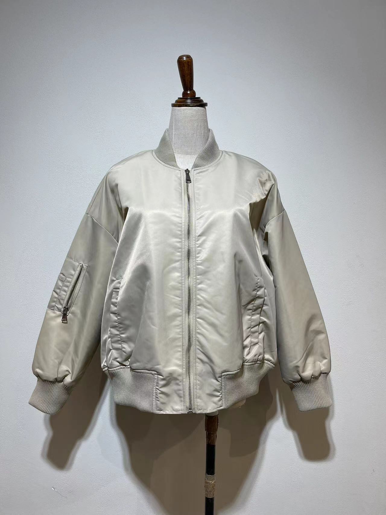 WOMEN'S JACKET