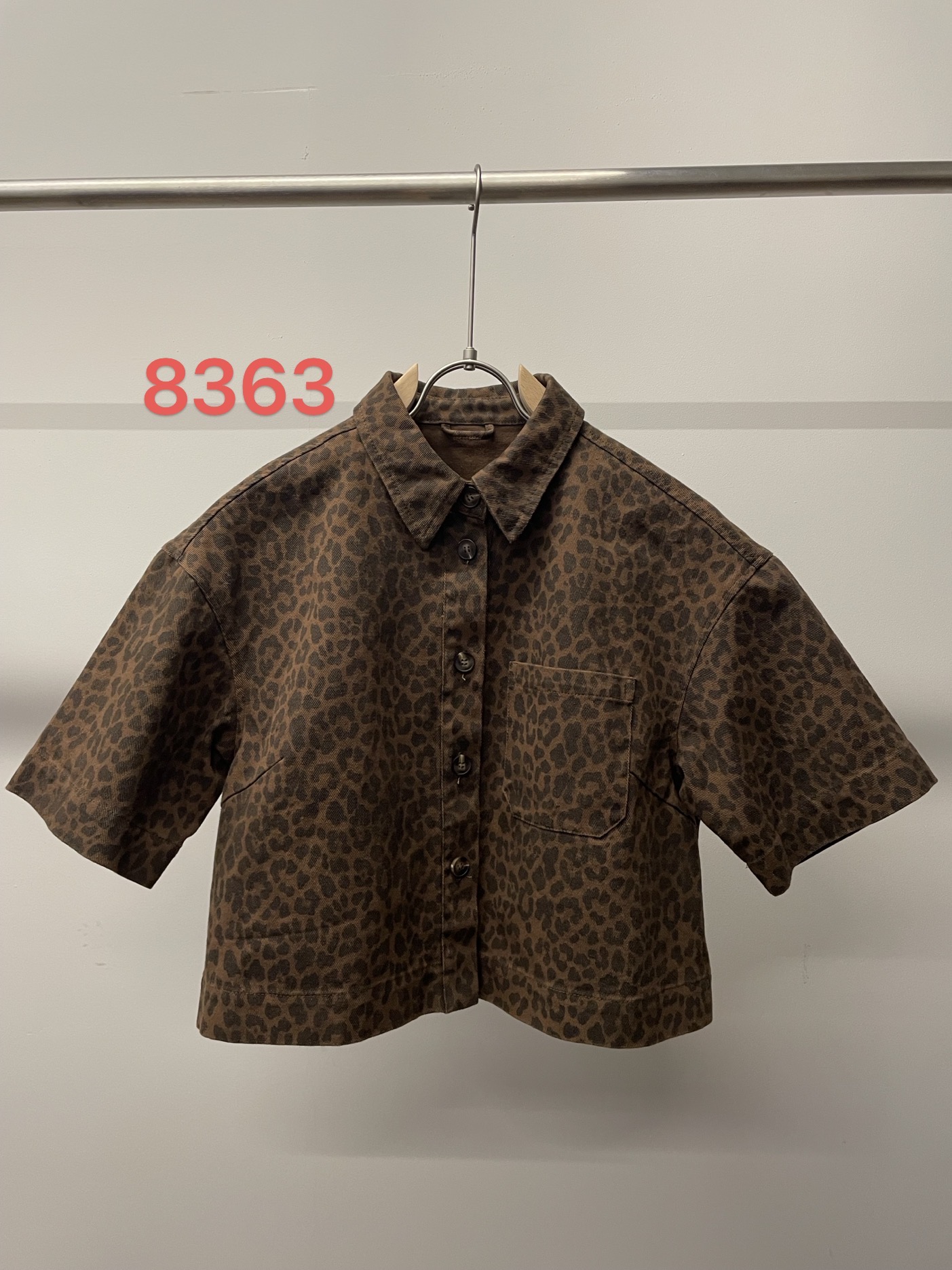 lady's shirt+women's pants +skirt 