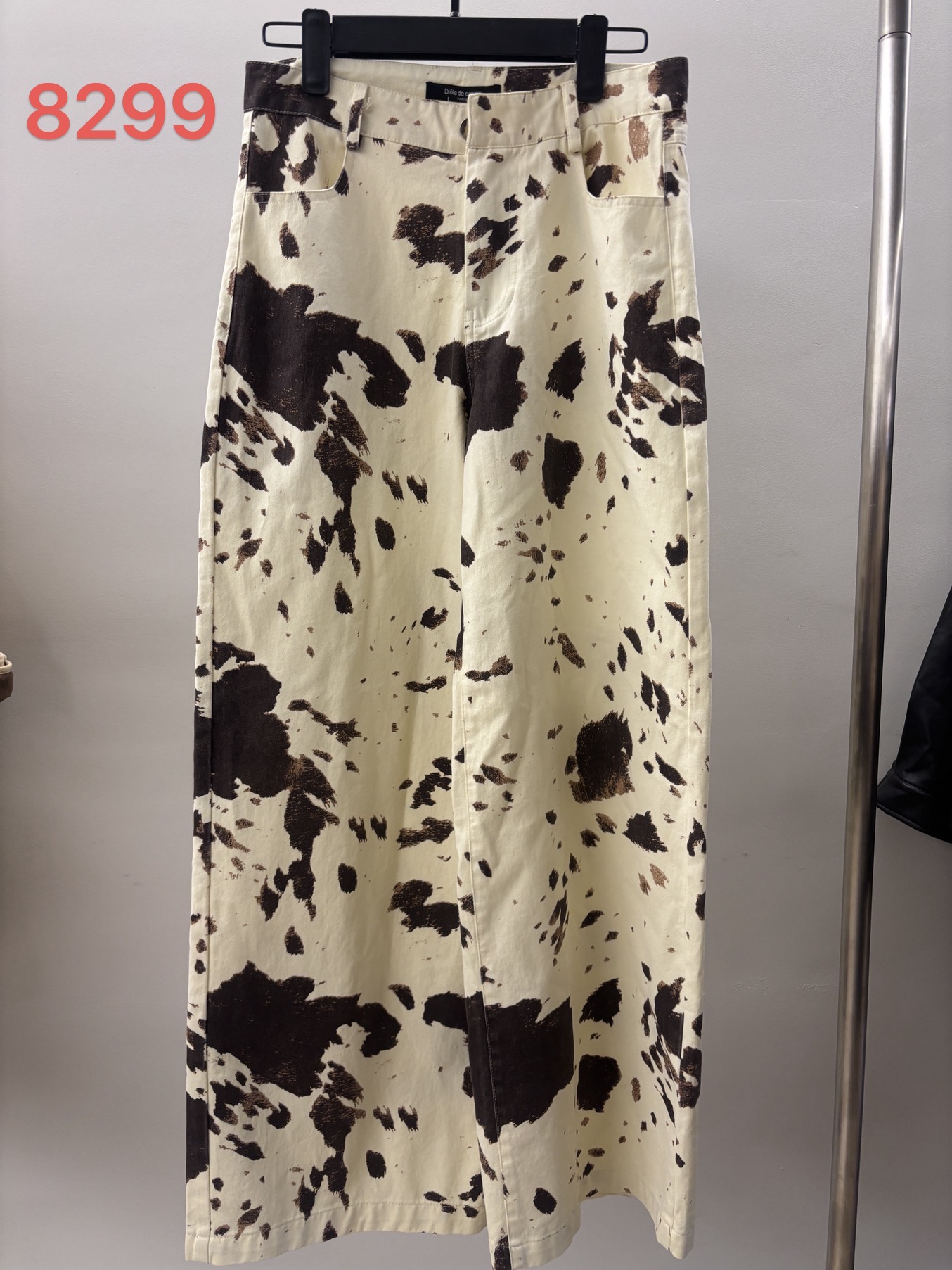 lady's shirt+women's shorts