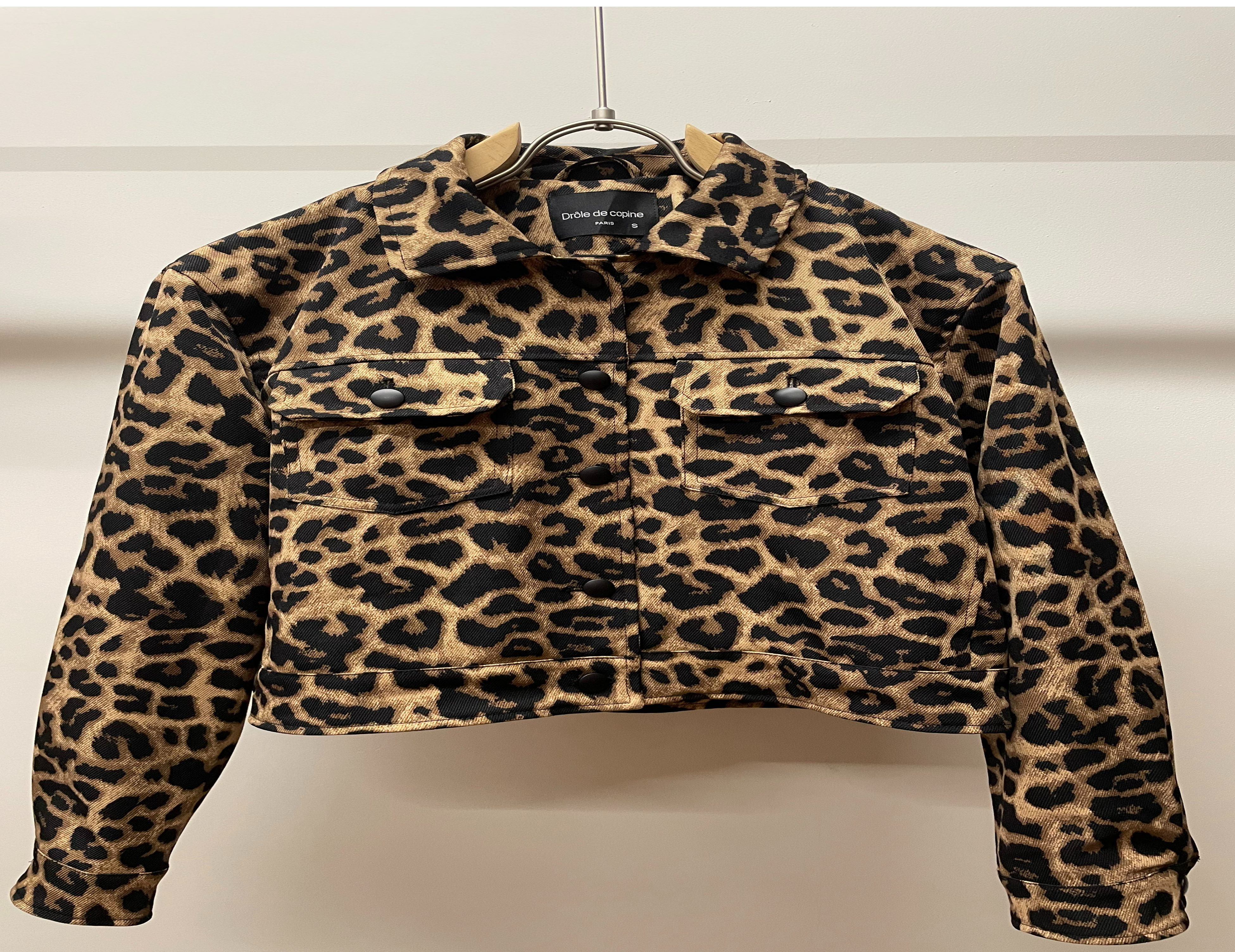 Women's coat + shorts